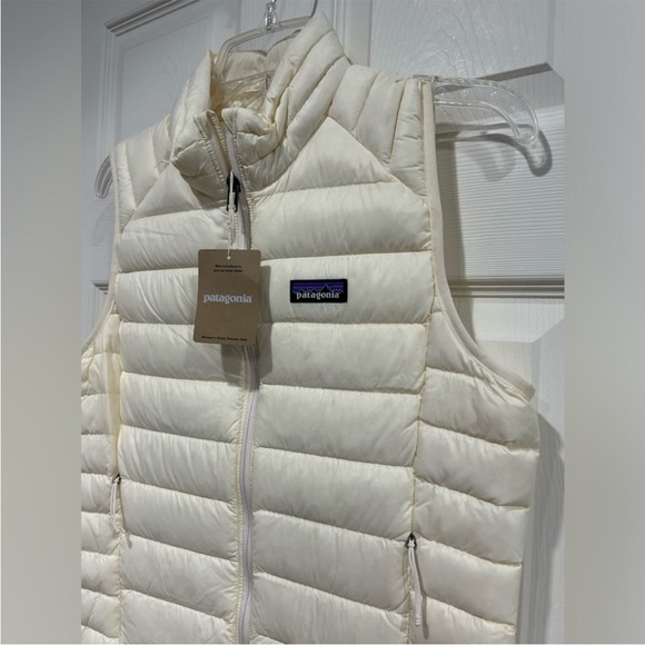 Patagonia Women's XL Down Sweater Vest Puffer Puff Wool White NWT Puffy - Picture 2 of 7